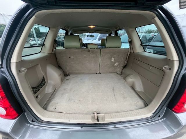 2.3四輪傳動 車況不錯 適合上山下海 露營車  第8張相片