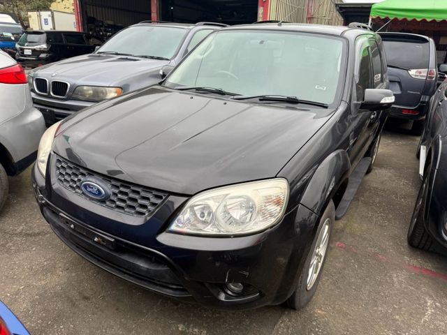 2傳頂級休旅/內外漂亮車況好可私分  第1張相片