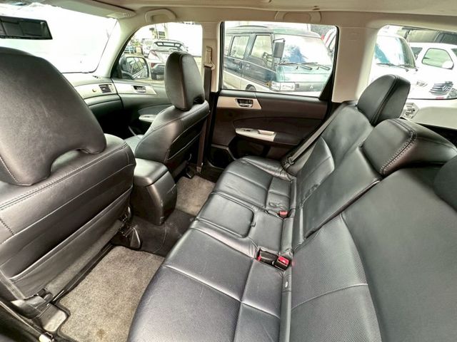 登記合法車頂帳_2.5渦輪4WD 水平對臥  第5張相片