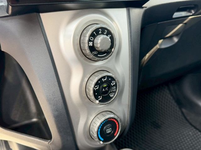 無菸女用車/大G免鑰匙/升級安卓導航倒車顯影  第7張相片