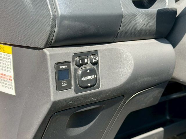 無菸女用車/大G免鑰匙/升級安卓導航倒車顯影  第11張相片