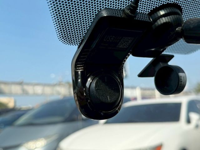 無菸女用車/大G免鑰匙/升級安卓導航倒車顯影  第13張相片