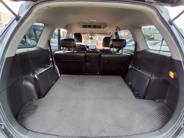 絕版七人座/原鈑件/無菸一手車/可全貸  第8張相片