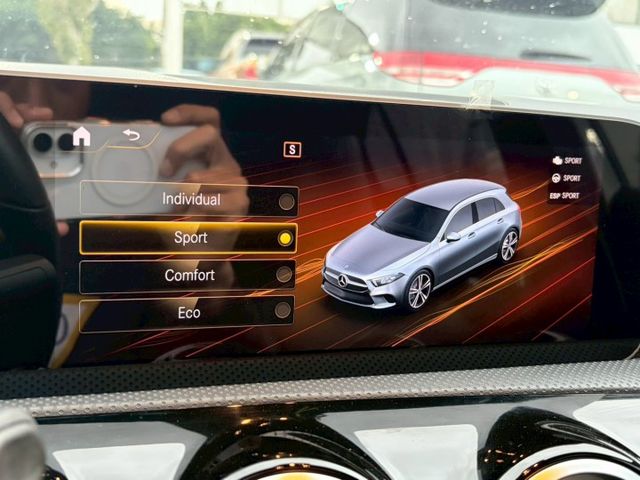 僅跑七萬 原鈑件 無菸一手女用車  第6張相片