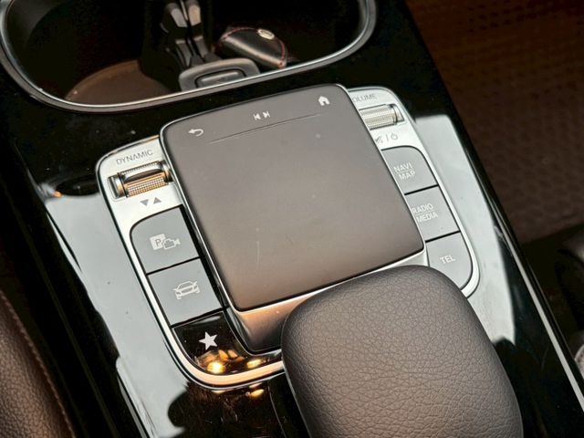 僅跑七萬 原鈑件 無菸一手女用車  第10張相片