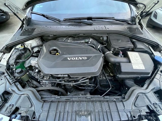 新款T4 1.6標配盲點/自動頭燈/同級房車最安全  第10張相片