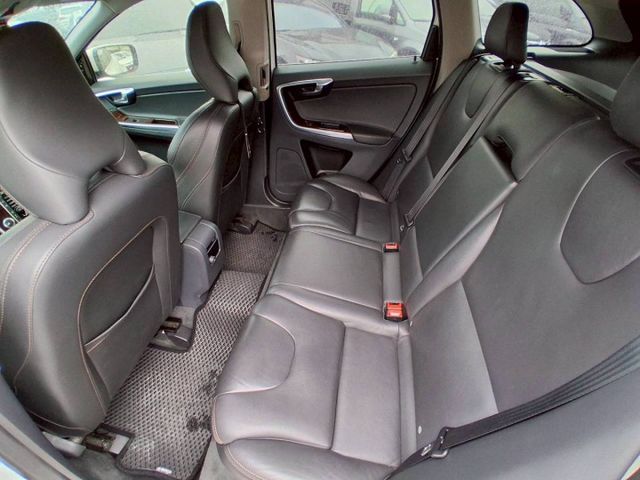 柴油D4/原鈑件內外超美/盲點/電尾門  第4張相片