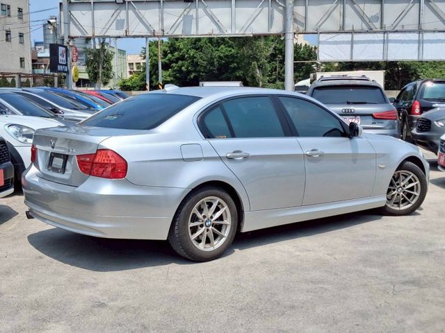 總代理僅跑十萬/一手無菸女老師用車  第2張相片