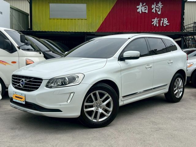 D4豪華休旅 低里程僅跑13 認證無菸一手車  第1張相片