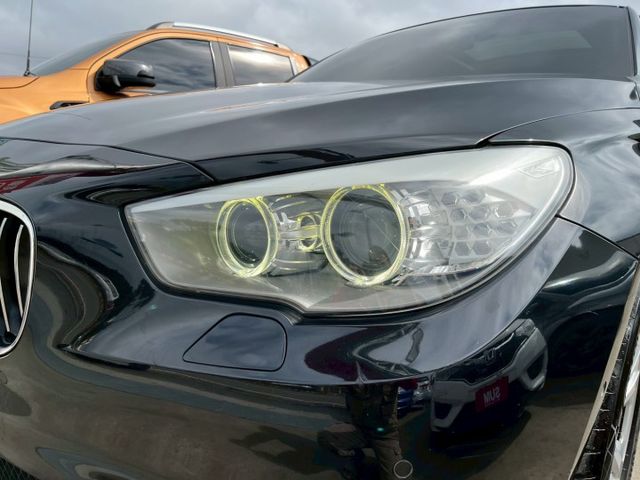 新車286萬 現在一折即刻入主 電尾門/電動吸門/電子懸吊/M5方向盤/20吋鋁圈  第11張相片