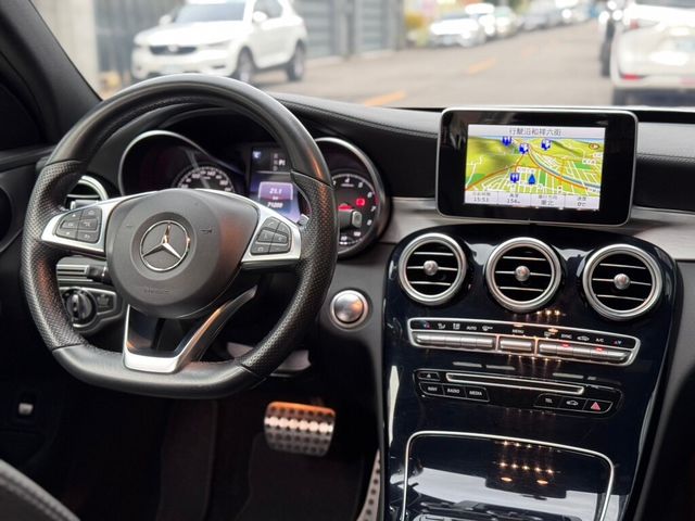 M-BENZ賓士 C250  第8張相片