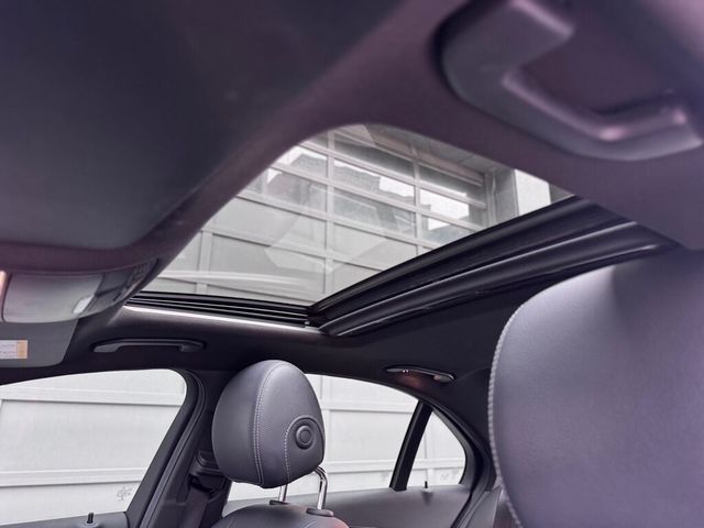 M-BENZ賓士 C250  第15張相片
