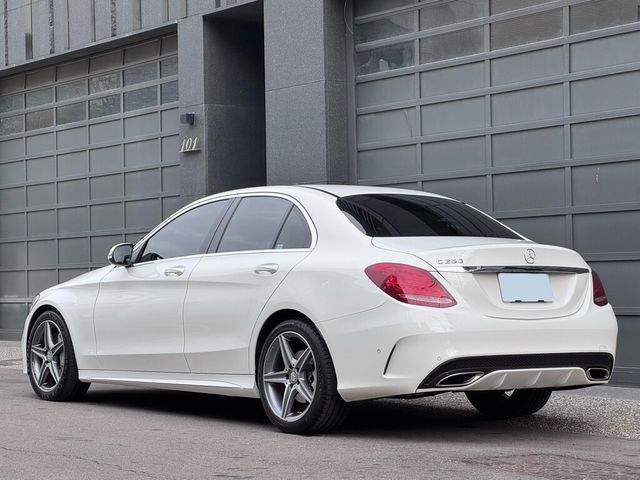 M-BENZ賓士 C250  第17張相片