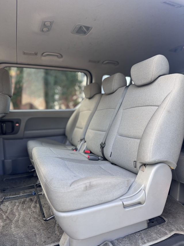 HYUNDAI現代 STAREX  第14張相片