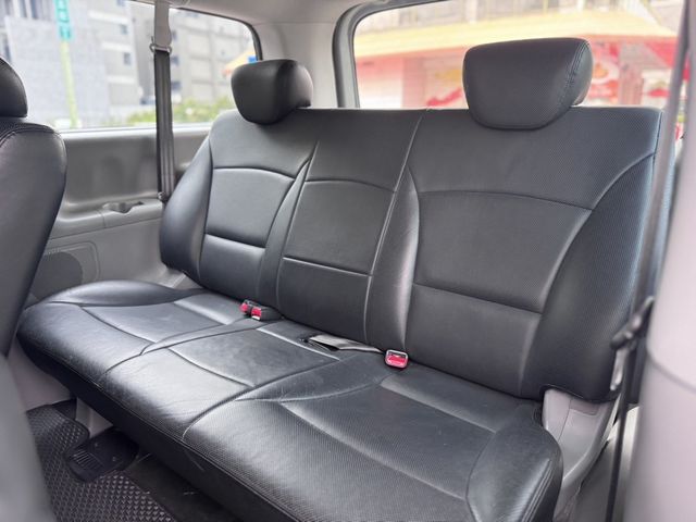 HYUNDAI現代 STAREX  第29張相片