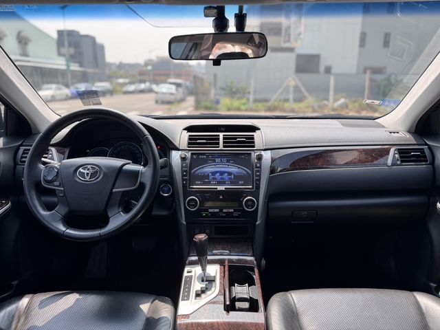 TOYOTA豐田 CAMRY HYBRID  第7張相片