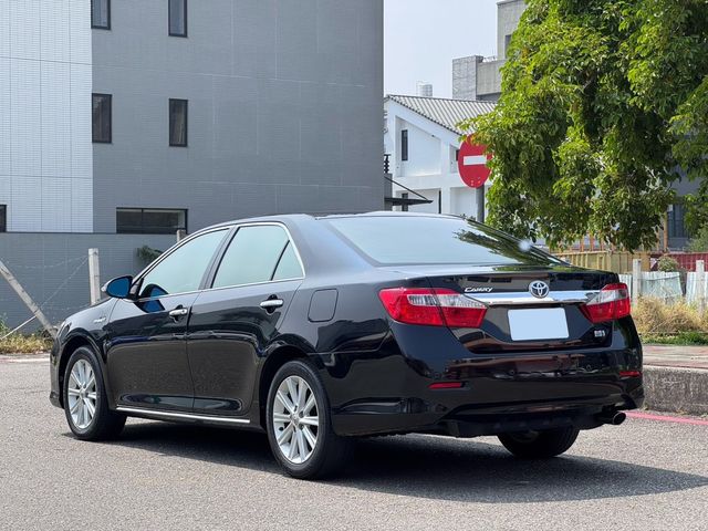 TOYOTA豐田 CAMRY HYBRID  第35張相片