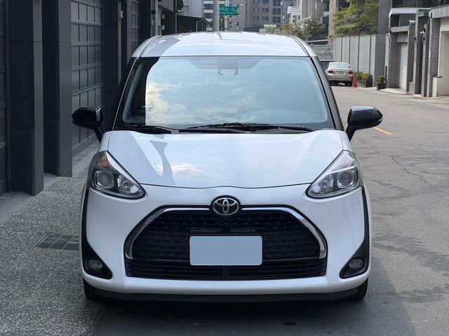 TOYOTA豐田 SIENTA  第2張相片