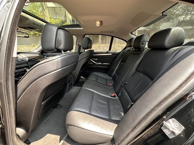 BMW寶馬 523I  第6張相片