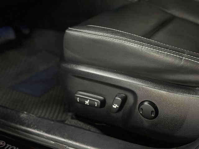 TOYOTA豐田 ALTIS  第9張相片