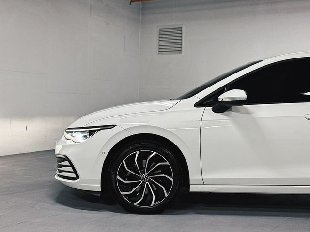 VOLKSWAGEN福斯 GOLF  第3張相片