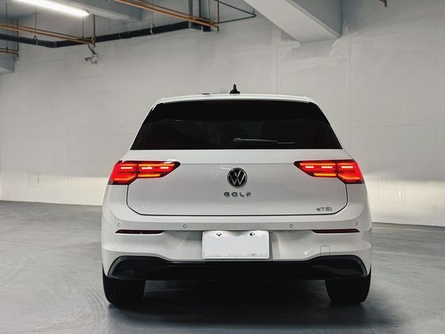 VOLKSWAGEN福斯 GOLF  第4張相片