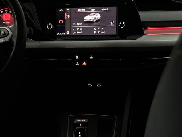 VOLKSWAGEN福斯 GOLF  第6張相片