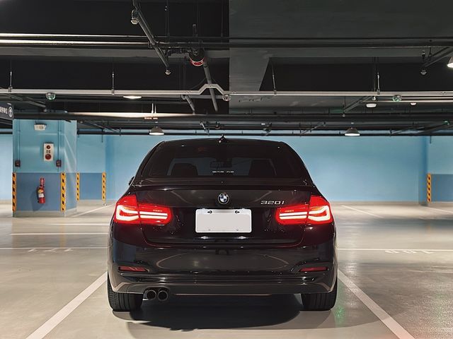 BMW寶馬 320I  第3張相片