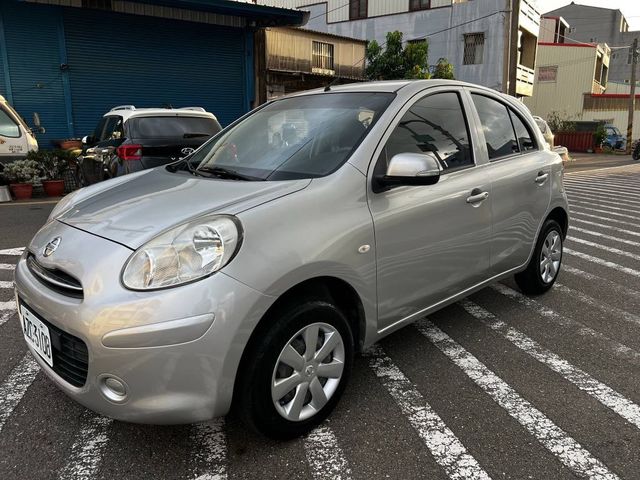 NISSAN日產 MARCH  第3張相片