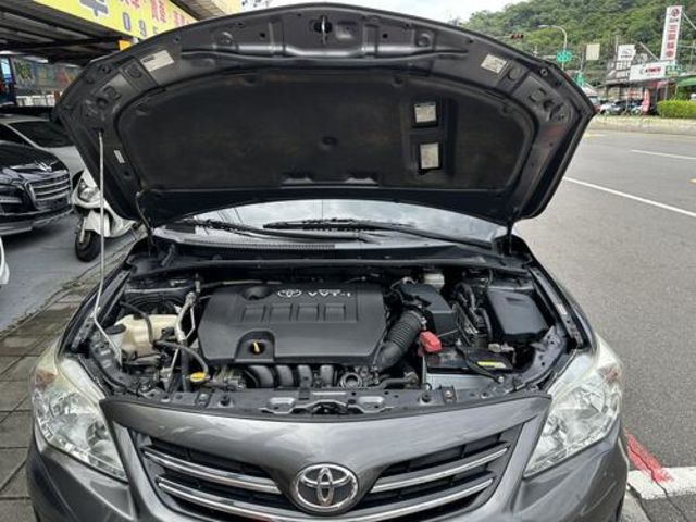 TOYOTA豐田 ALTIS  第6張相片