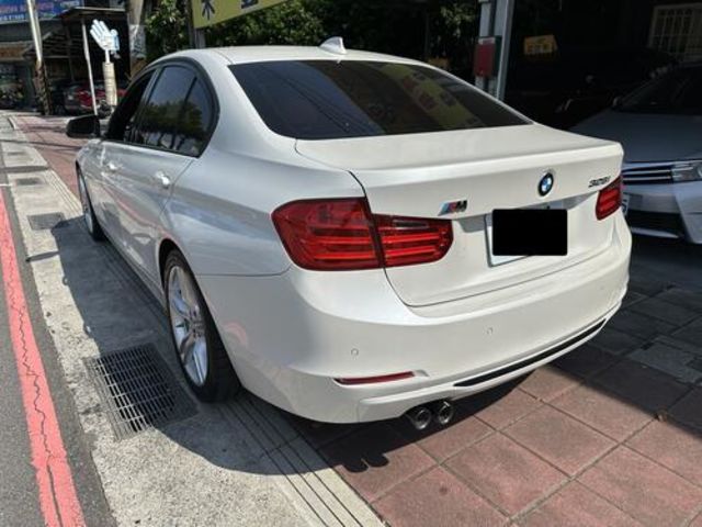 BMW寶馬 328I  第2張相片