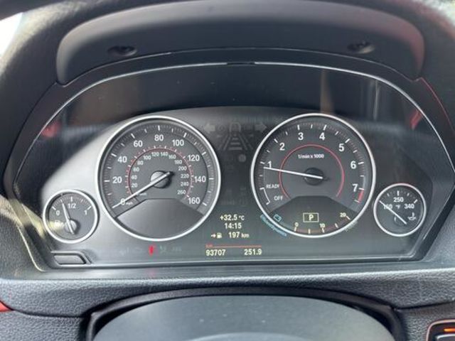 BMW寶馬 328I  第10張相片