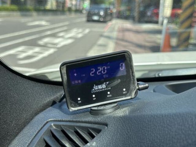 BMW寶馬 328I  第13張相片