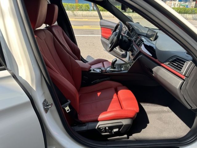 BMW寶馬 328I  第17張相片