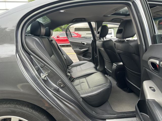 HONDA本田 CIVIC  第9張相片