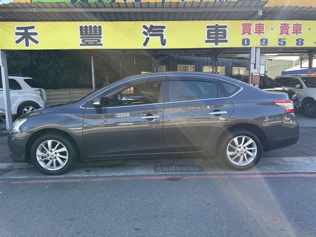 NISSAN日產 SENTRA  第8張相片