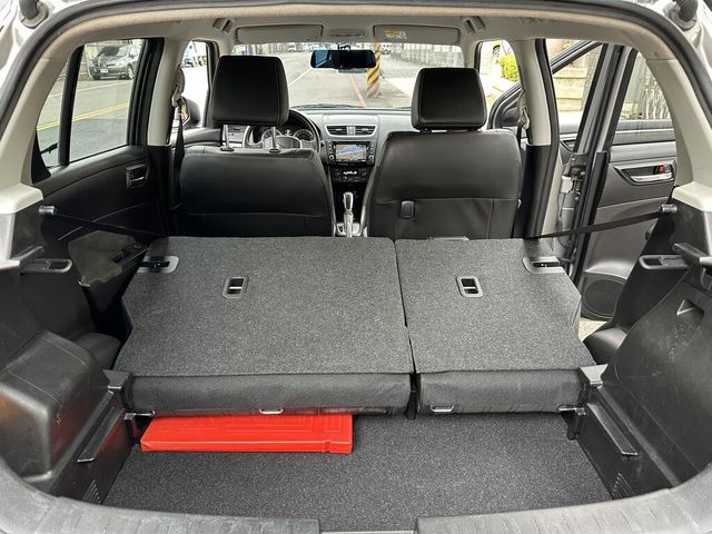 SUZUKI鈴木 SWIFT  第12張相片