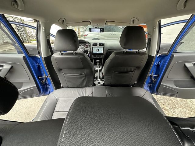 VOLKSWAGEN福斯 POLO  第10張相片