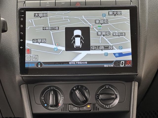 VOLKSWAGEN福斯 POLO  第13張相片