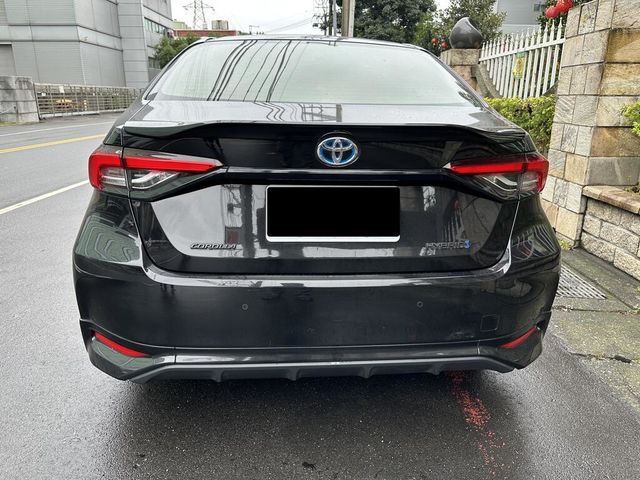TOYOTA豐田 COROLLA ALTIS HYBRID  第4張相片