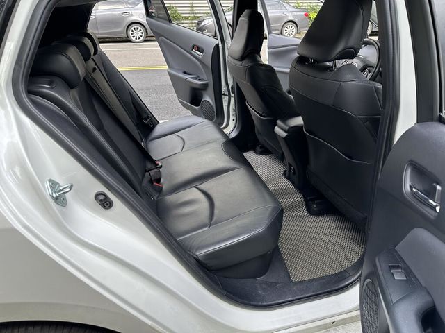 TOYOTA豐田 PRIUS  第29張相片