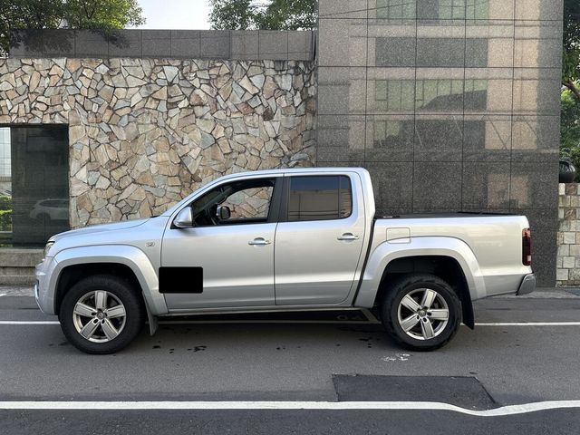 VOLKSWAGEN福斯 AMAROK  第17張相片