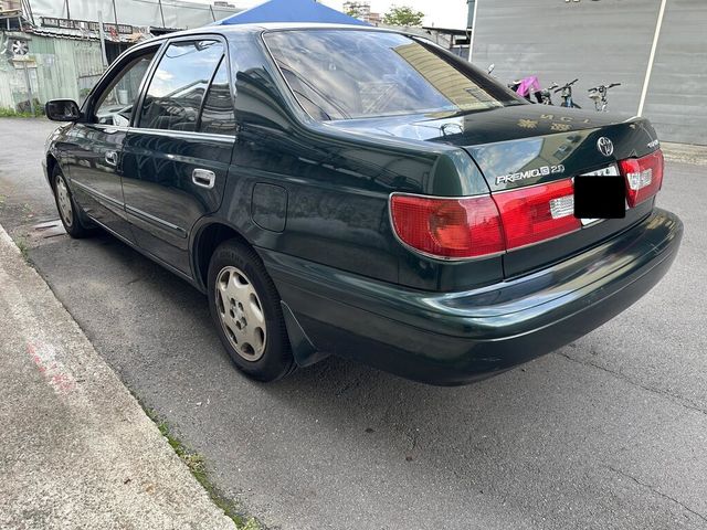 TOYOTA豐田 PREMIO  第3張相片