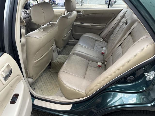 TOYOTA豐田 PREMIO  第9張相片