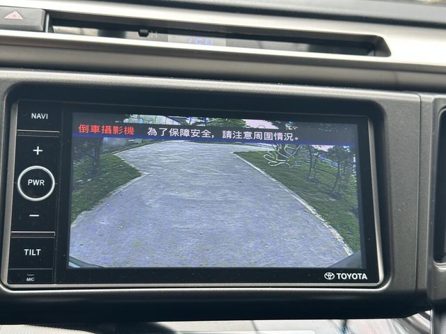 TOYOTA豐田 RAV4  第15張相片