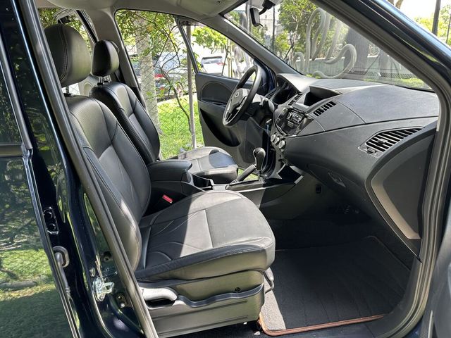 MITSUBISHI三菱 ZINGER  第14張相片