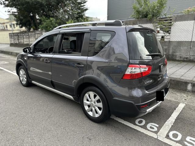 NISSAN日產 LIVINA  第2張相片