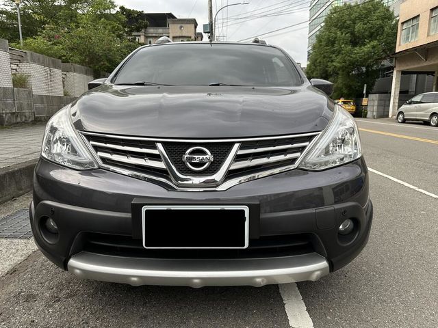 NISSAN日產 LIVINA  第3張相片