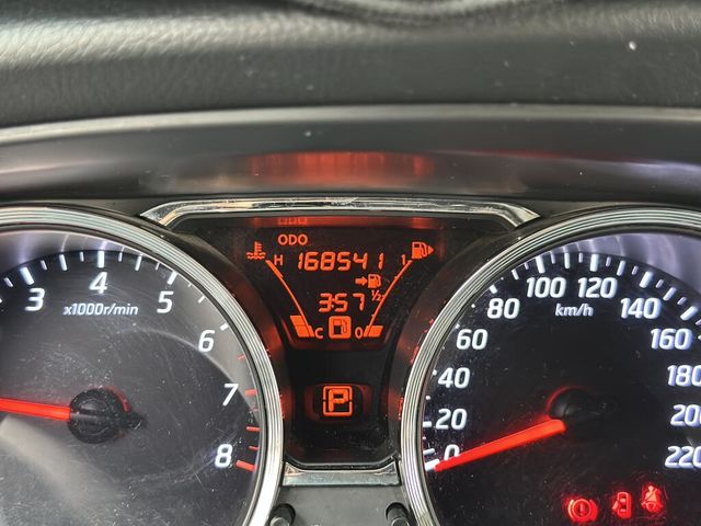 NISSAN日產 LIVINA  第5張相片