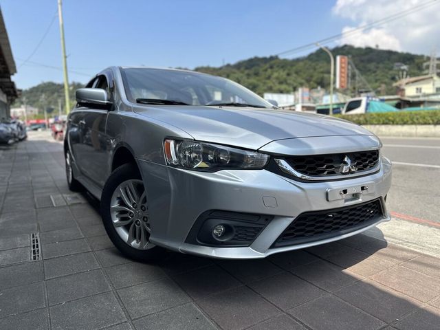 MITSUBISHI三菱 LANCER FORTIS  第1張相片